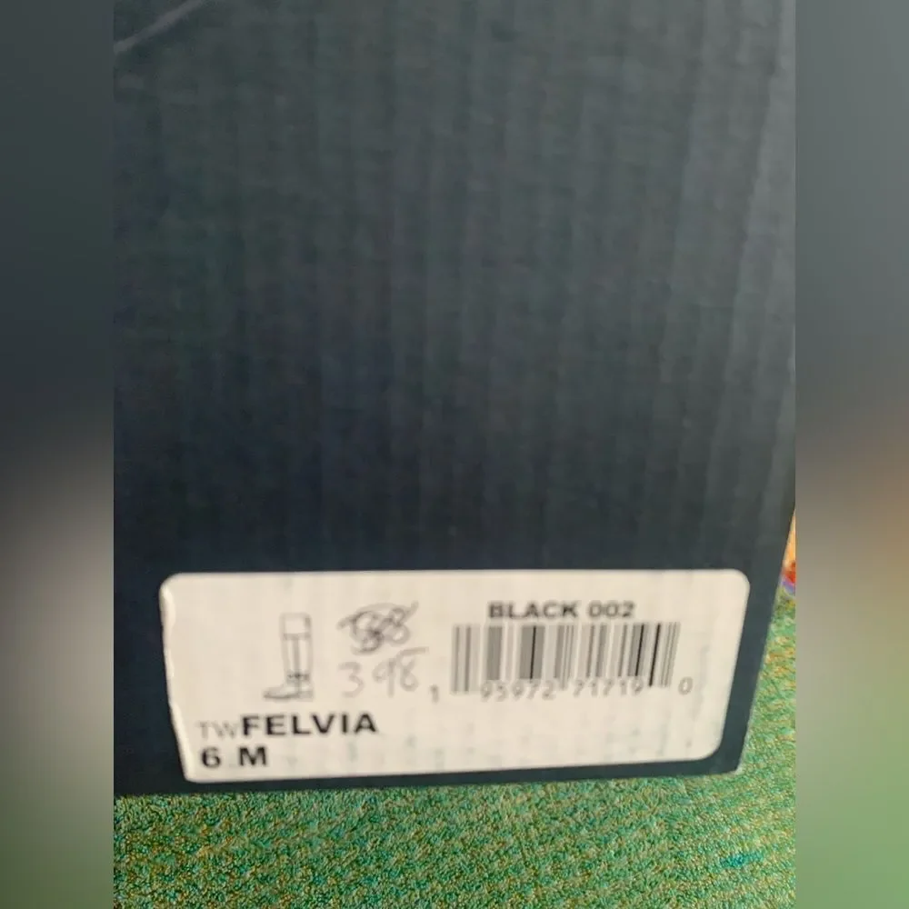 Tommy Hilfiger Women's Felvia Knee High Boot, Black, 6- NIB.
